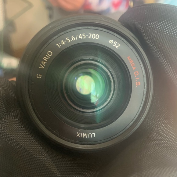 LUMIX® G Lens H-FS045200. - Picture 4 of 6